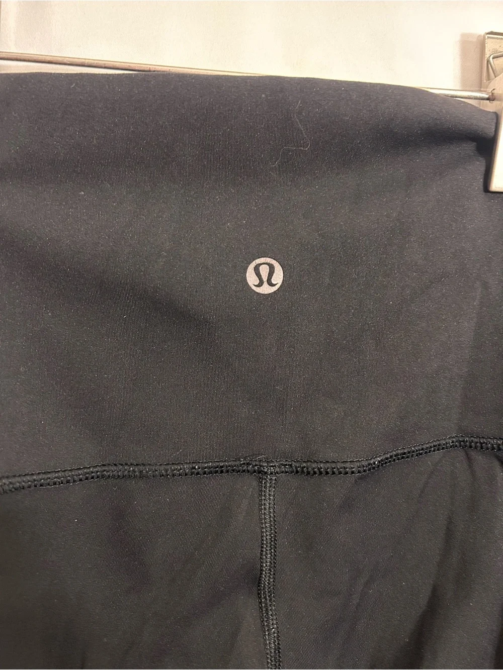 lululemon athletica Black Mid-Rise Crop Leggings